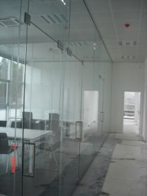 Divisórias em Vidro